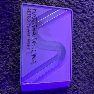 Natasha Deona eyeshadow